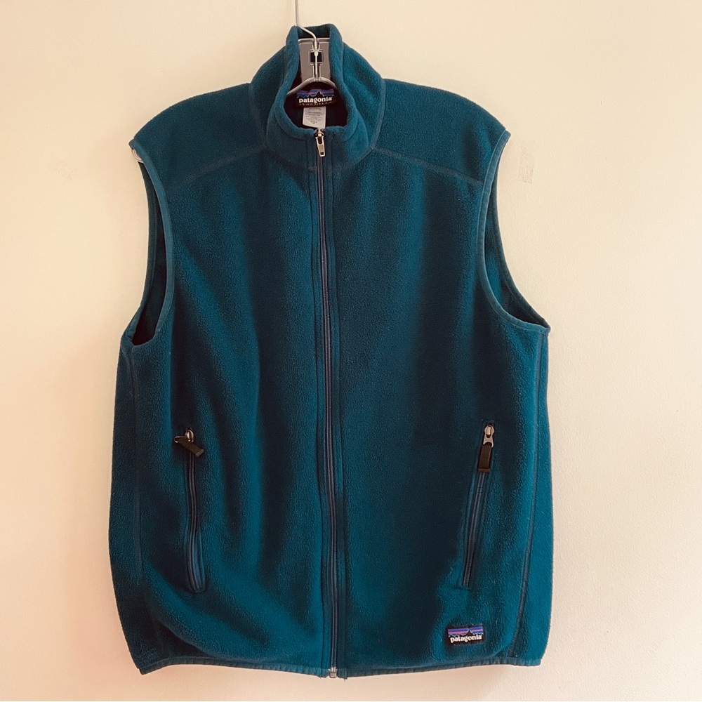 Patagonia Synchilla Fleece Vest Men M Outdoor Cabin Travel Gorpcore Hiking Layer
